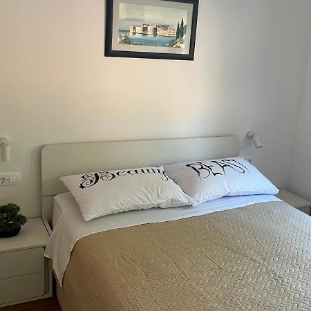 View Apartment ดูบรอฟนิก ภายนอก รูปภาพ